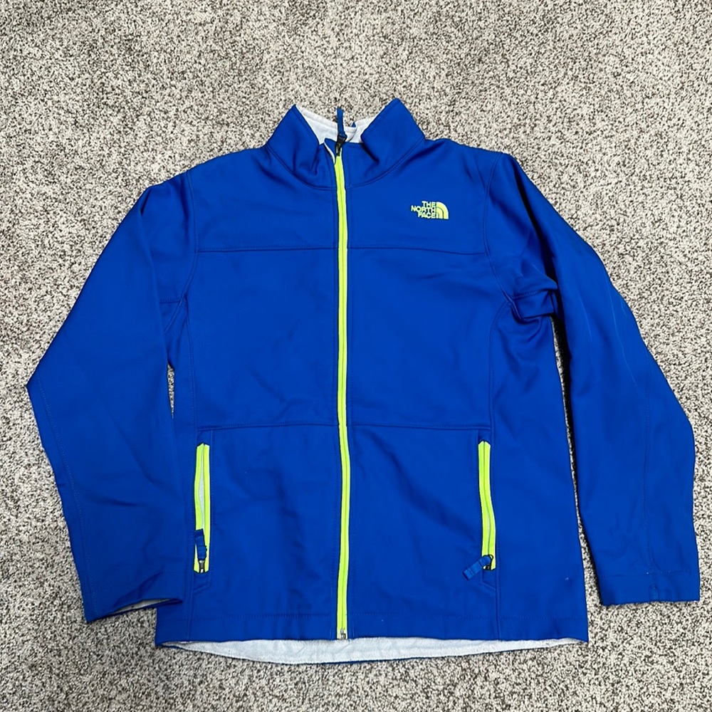 EUC Boy’s North Face Windwall jacket - sz L (14/16)